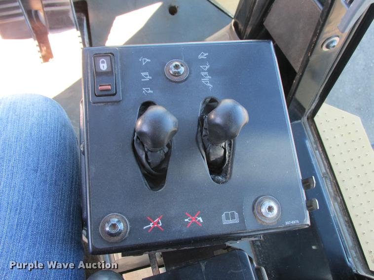 image for item K6226 1999 Caterpillar 966G wheel loader