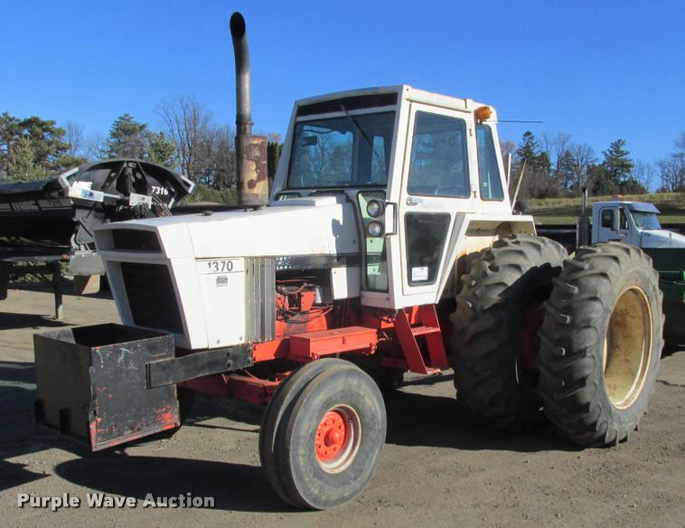 image for item K6228 Case 1370 tractor