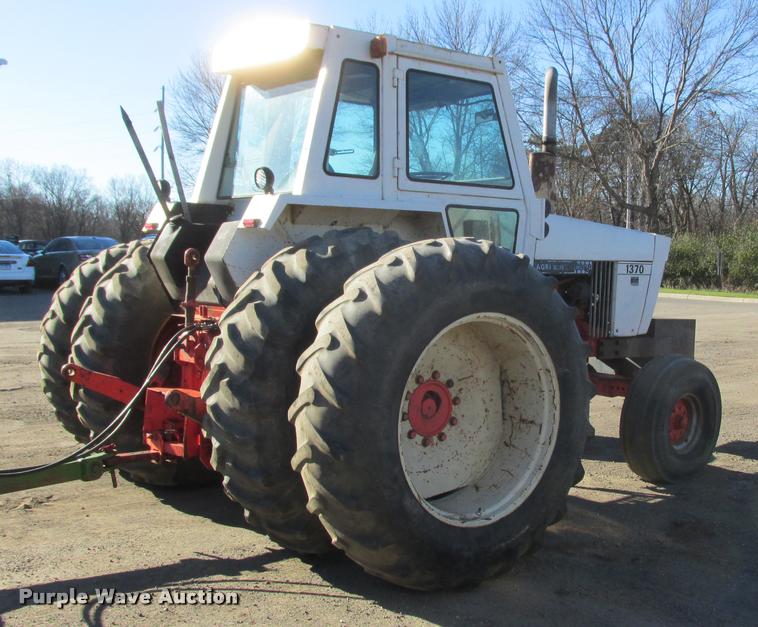 image for item K6228 Case 1370 tractor