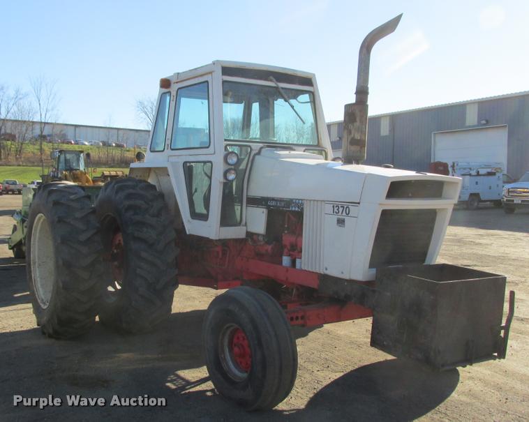 image for item K6228 Case 1370 tractor