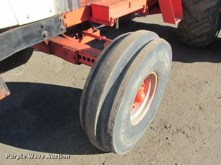 image for item K6228 Case 1370 tractor