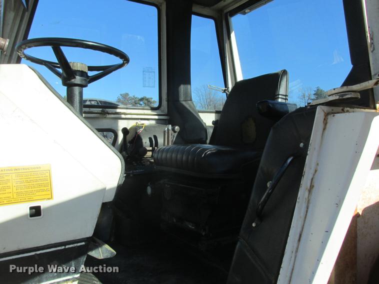 image for item K6228 Case 1370 tractor