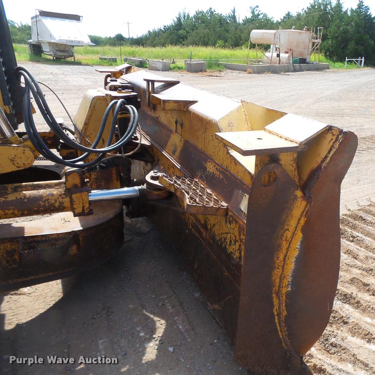 image for item K7006 2000 John Deere 850C LT Series II dozer
