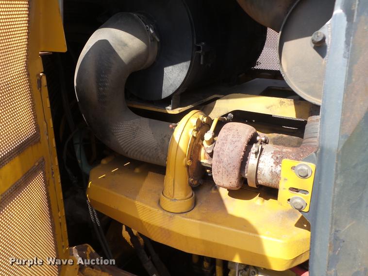 image for item K7006 2000 John Deere 850C LT Series II dozer