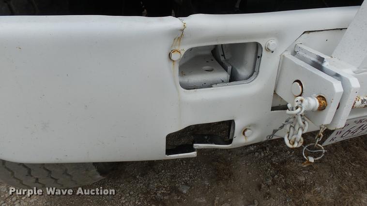 image for item K8102 1989 Mack RW713 crane truck