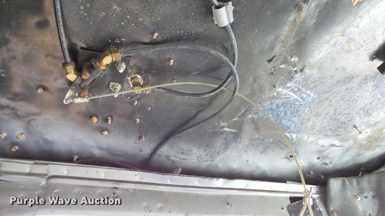 image for item K8102 1989 Mack RW713 crane truck