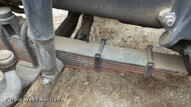 image for item K8102 1989 Mack RW713 crane truck