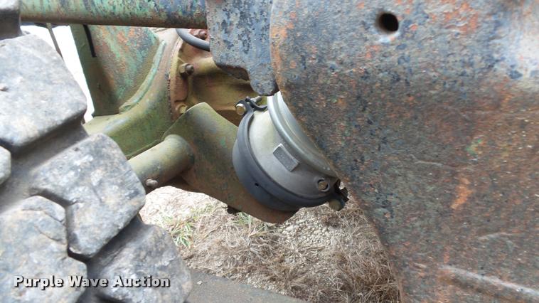 image for item K8103 1972 Kenworth T923 semi truck