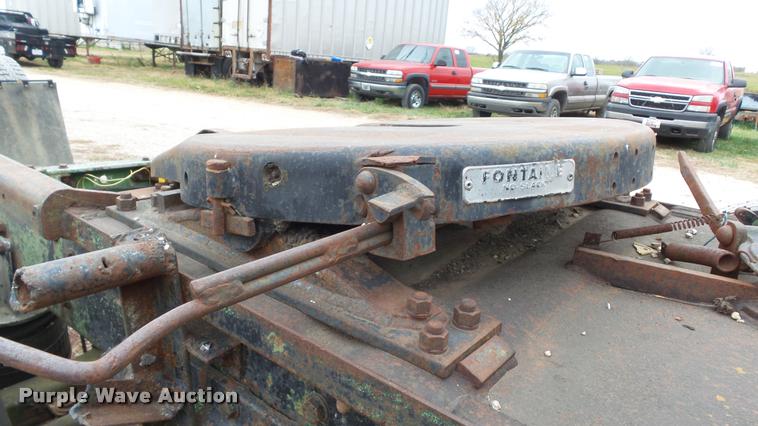 image for item K8103 1972 Kenworth T923 semi truck