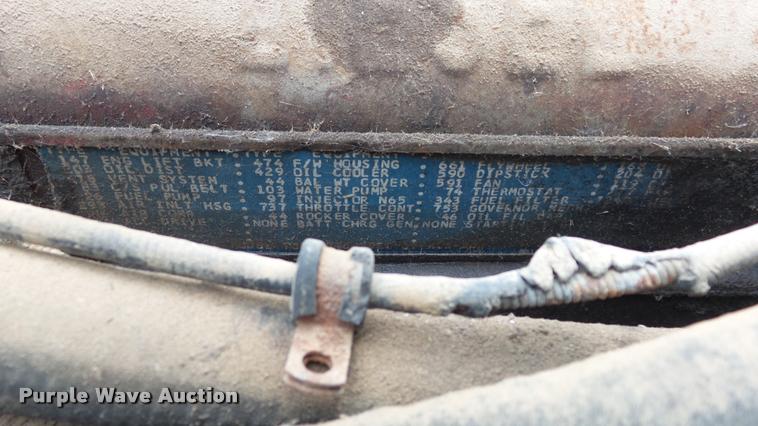 image for item K8103 1972 Kenworth T923 semi truck