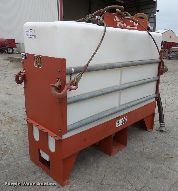 image for item L3556 2006 Ditch Witch FM13 mixer and pump