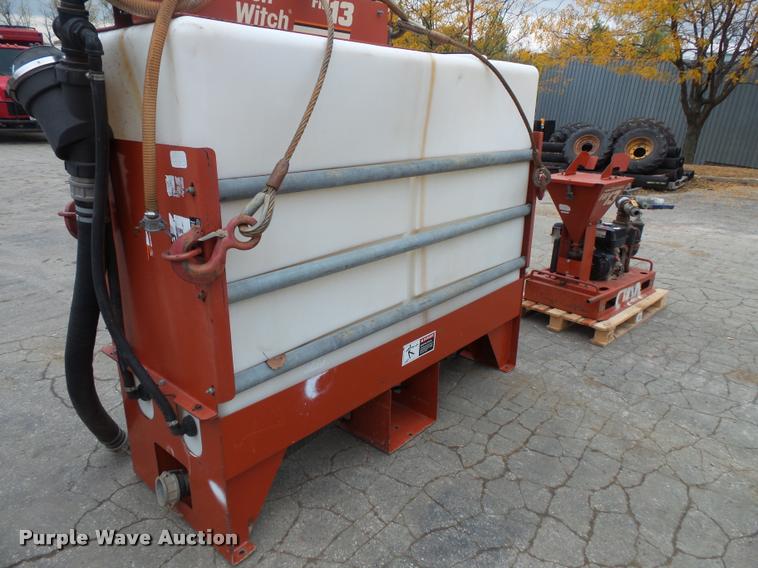 image for item L3556 2006 Ditch Witch FM13 mixer and pump