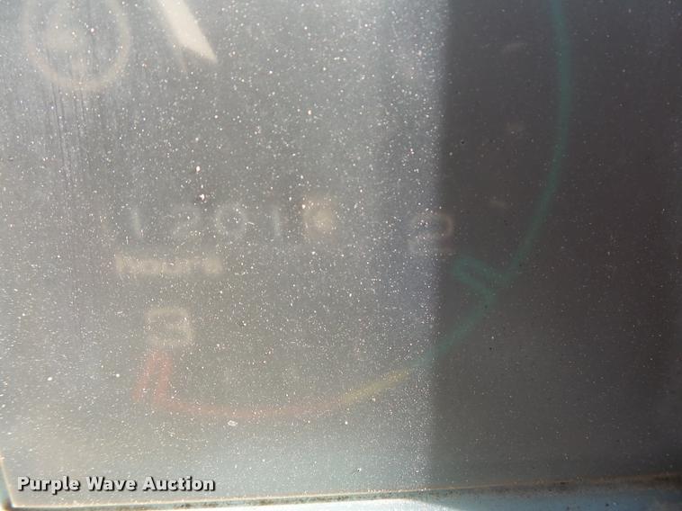 image for item L3572 1983 Case 480D landscape tractor