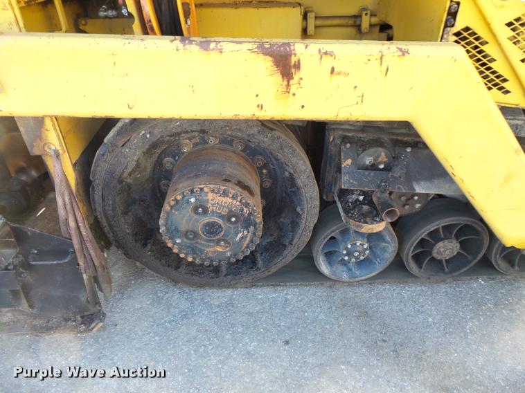 image for item L3574 2001 Caterpillar AP-1055B paver