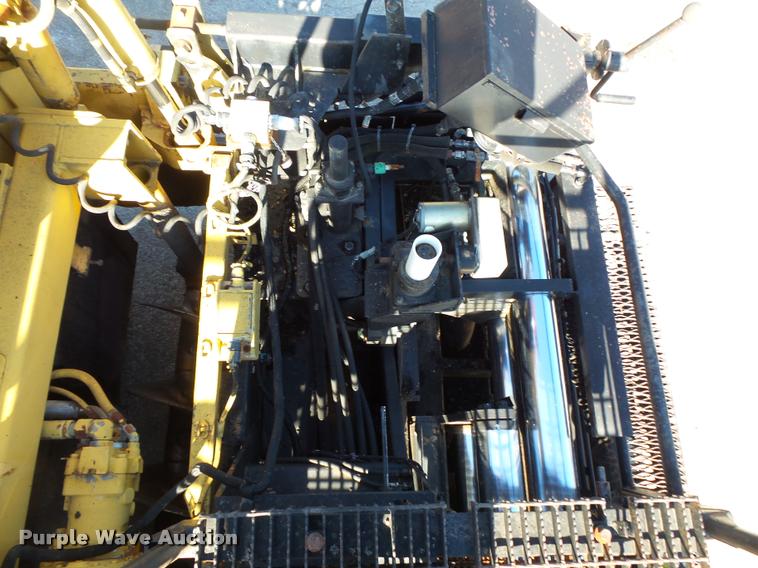 image for item L3574 2001 Caterpillar AP-1055B paver