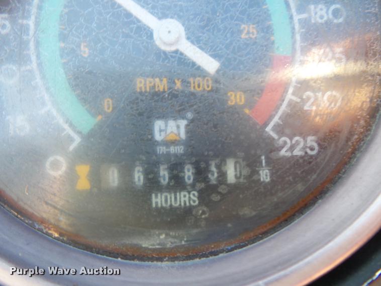 image for item L3574 2001 Caterpillar AP-1055B paver