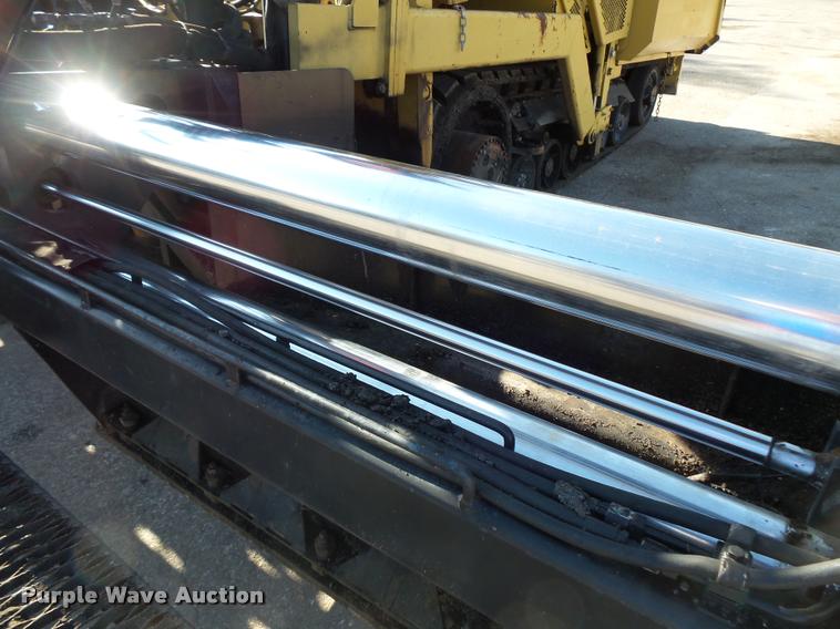 image for item L3574 2001 Caterpillar AP-1055B paver