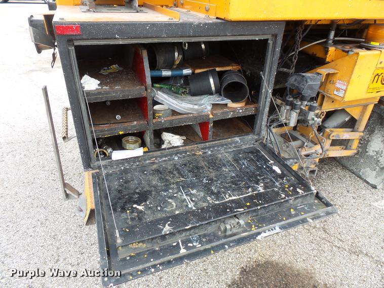 image for item L3579 2003 Sterling Condor paint striper truck