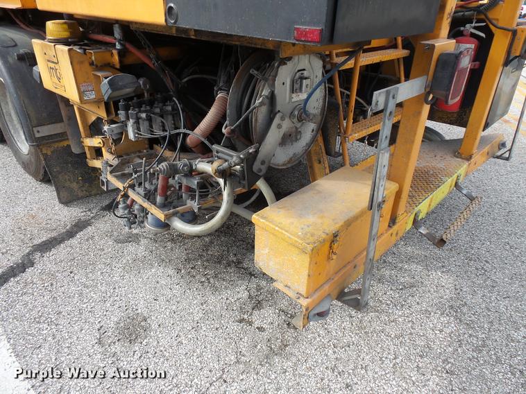 image for item L3579 2003 Sterling Condor paint striper truck