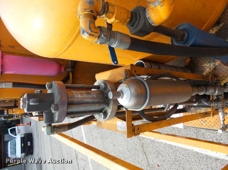 image for item L3579 2003 Sterling Condor paint striper truck