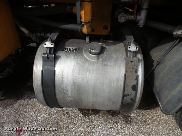 image for item L3579 2003 Sterling Condor paint striper truck