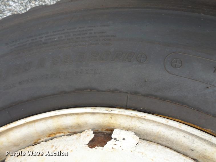 image for item L3579 2003 Sterling Condor paint striper truck