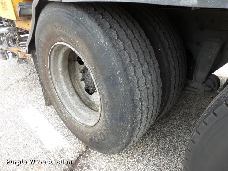 image for item L3579 2003 Sterling Condor paint striper truck