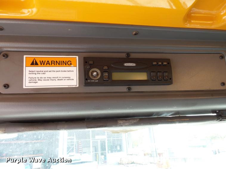 image for item L3579 2003 Sterling Condor paint striper truck