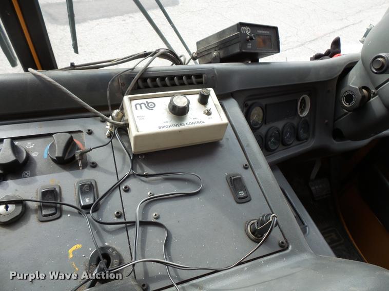 image for item L3579 2003 Sterling Condor paint striper truck