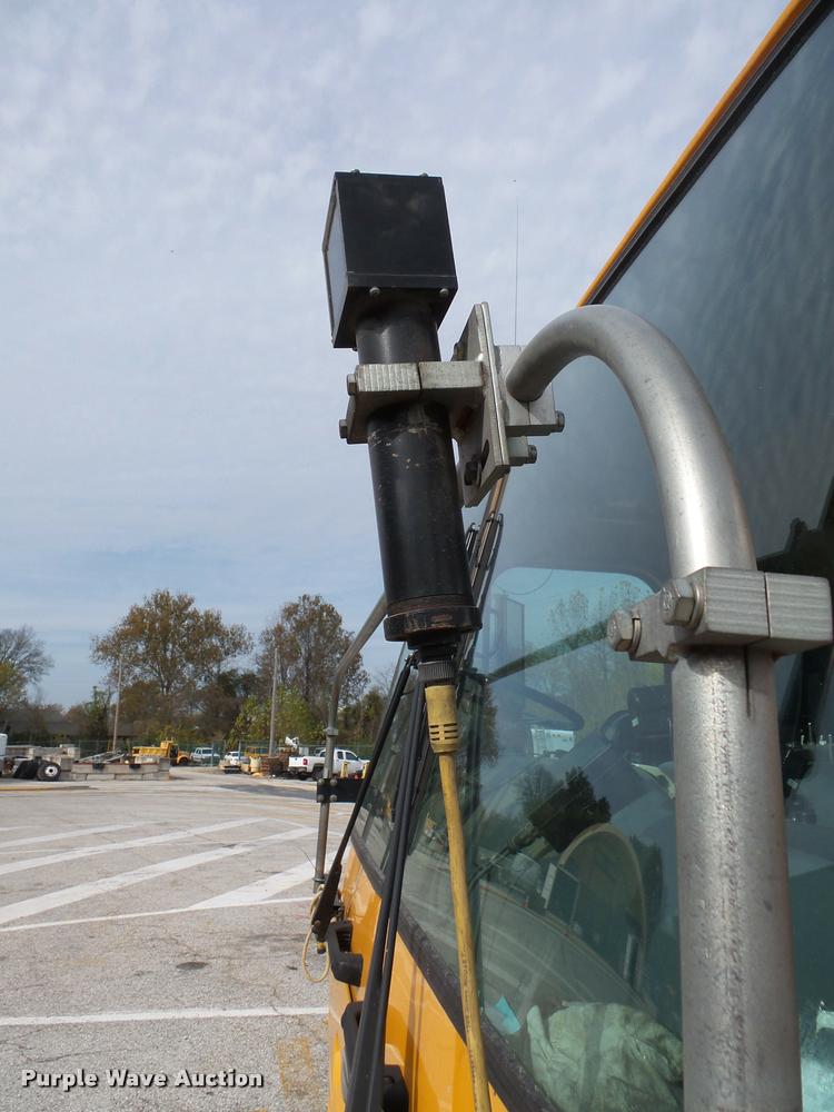 image for item L3579 2003 Sterling Condor paint striper truck