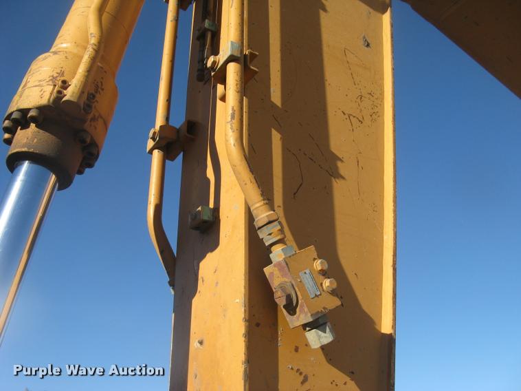 image for item L3906 2006 Case CX210 excavator