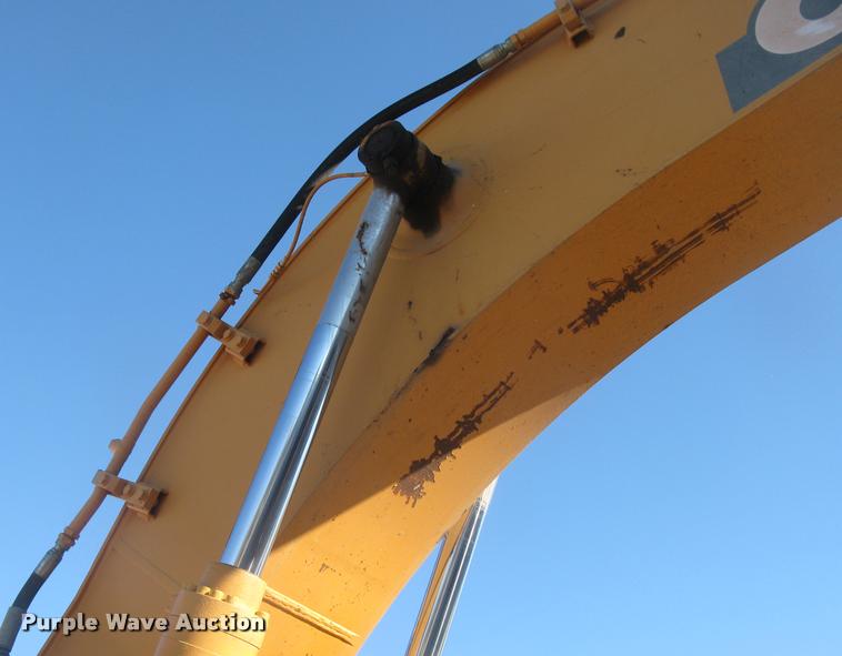 image for item L3906 2006 Case CX210 excavator