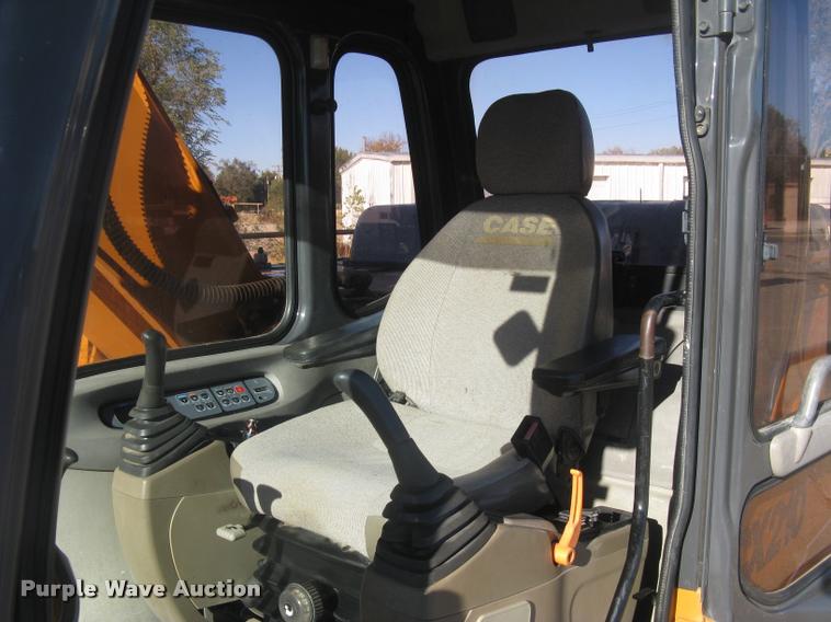 image for item L3906 2006 Case CX210 excavator