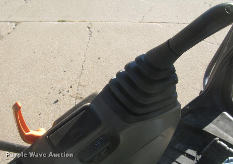 image for item L3906 2006 Case CX210 excavator