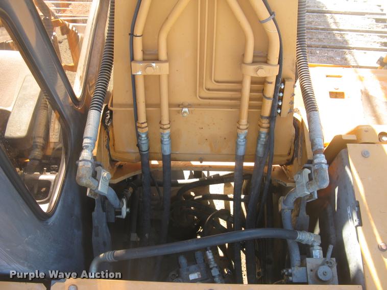 image for item L3906 2006 Case CX210 excavator