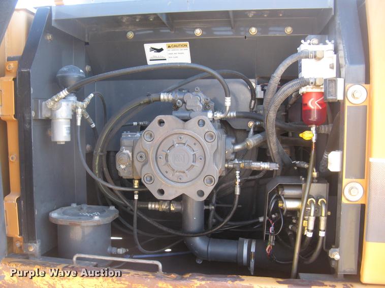 image for item L3906 2006 Case CX210 excavator