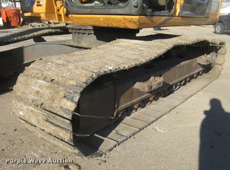 image for item L3906 2006 Case CX210 excavator