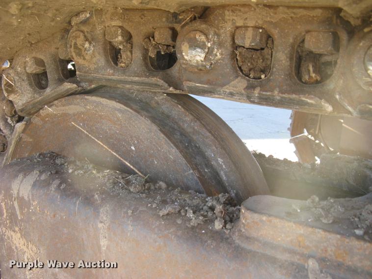image for item L3906 2006 Case CX210 excavator