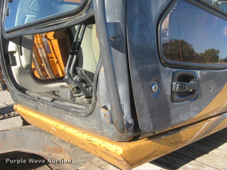 image for item L3906 2006 Case CX210 excavator