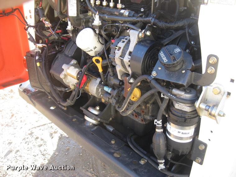 image for item L3909 2014 Bobcat S650 skid steer