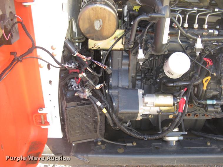 image for item L3909 2014 Bobcat S650 skid steer