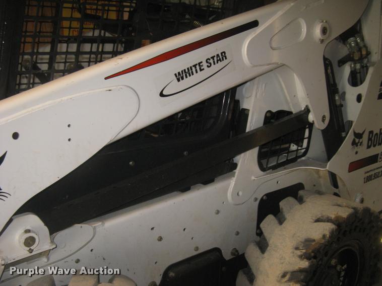 image for item L3909 2014 Bobcat S650 skid steer