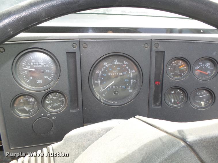 image for item L4114 2007 Freightliner FC80 street sweeper truck