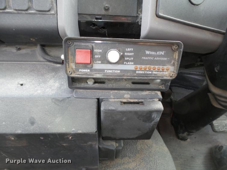 image for item L4114 2007 Freightliner FC80 street sweeper truck