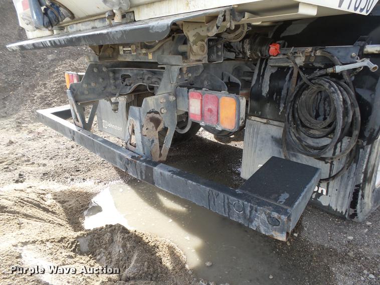 image for item L4114 2007 Freightliner FC80 street sweeper truck