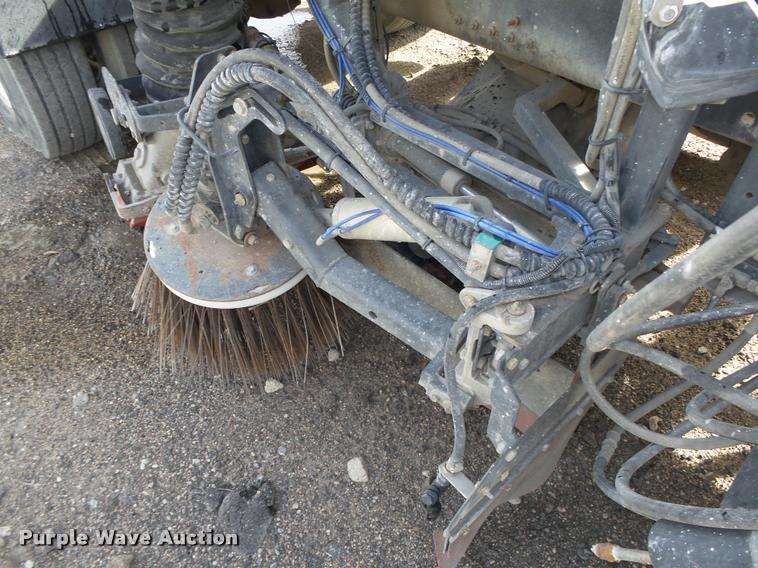 image for item L4114 2007 Freightliner FC80 street sweeper truck