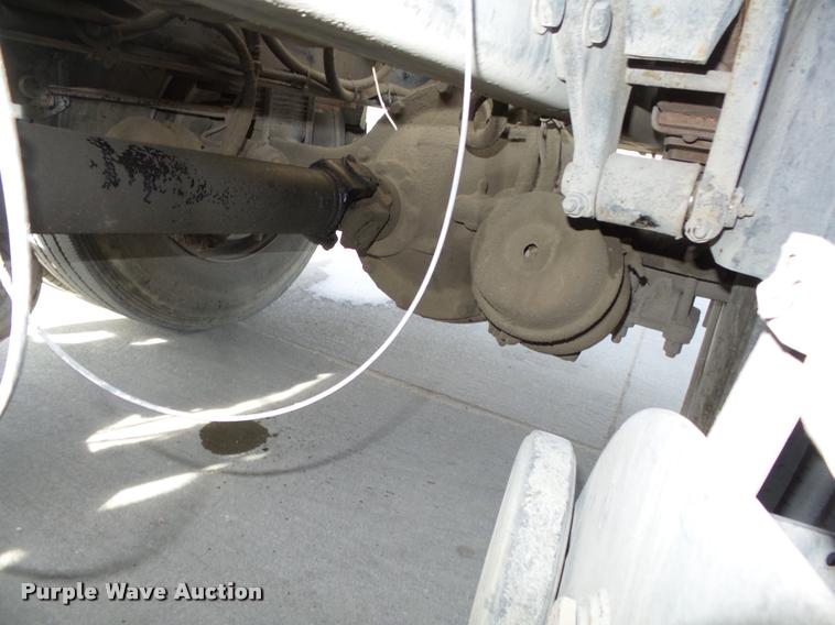 image for item L4114 2007 Freightliner FC80 street sweeper truck