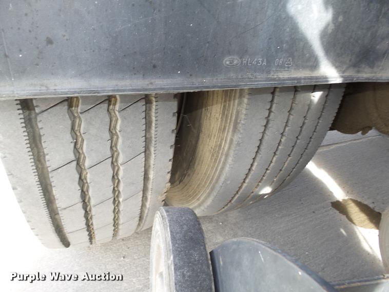 image for item L4114 2007 Freightliner FC80 street sweeper truck