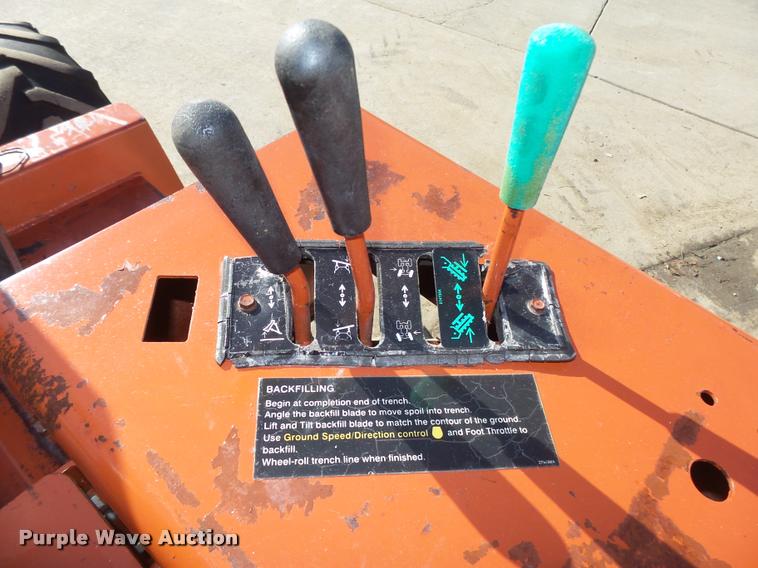 image for item L4124 1995 Ditch Witch 3500 trencher