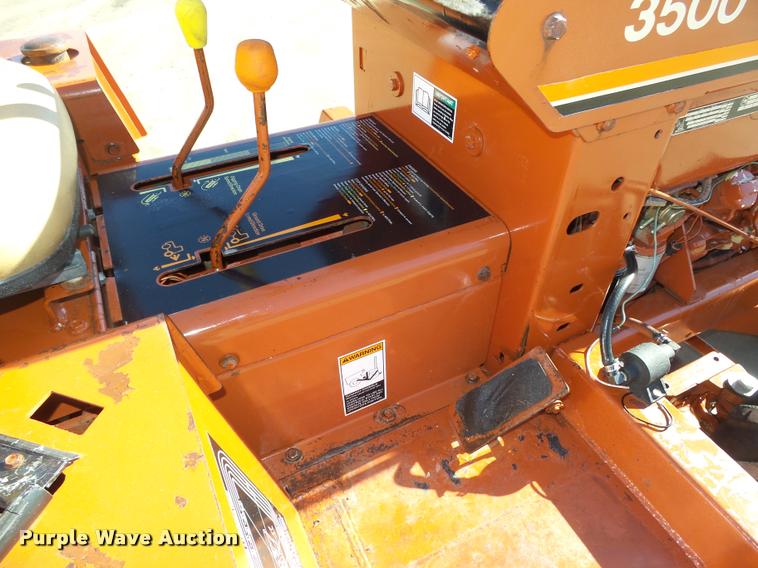 image for item L4124 1995 Ditch Witch 3500 trencher